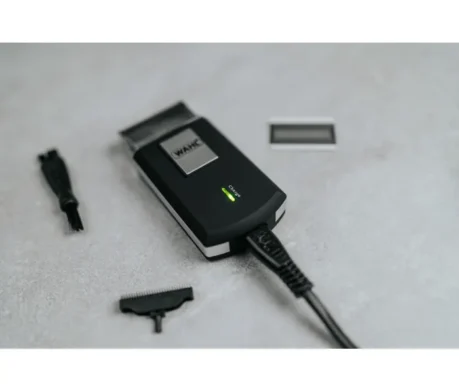 WAHL TRAVEL SHAVER - Image 2